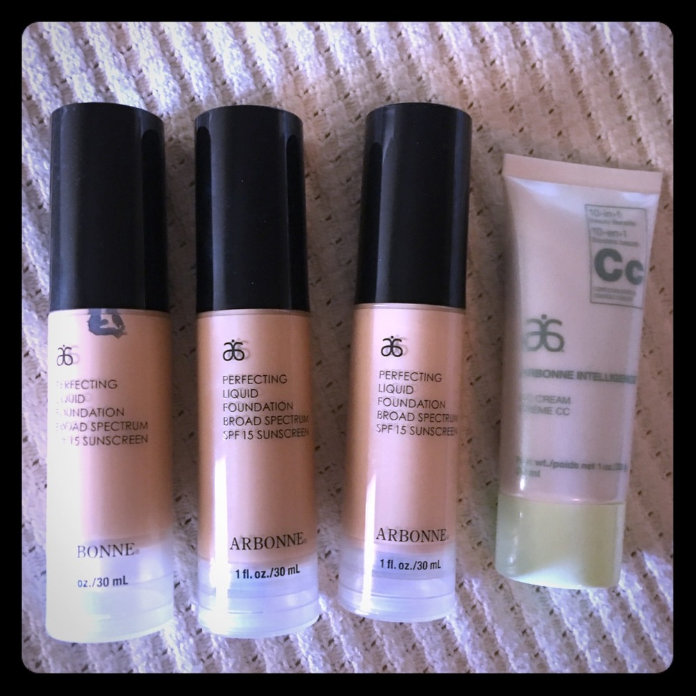 ❌Sold❌ Arbonne perfecting liquid foundation